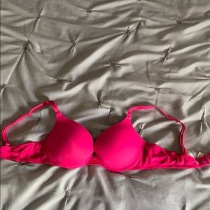 PINK bra